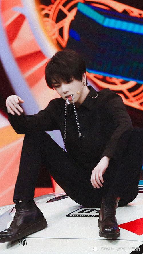 娱乐圈吃瓜没有解说,揭秘幕后真相,吃瓜群众齐围观 第1张 娱乐圈吃瓜没有解说,揭秘幕后真相,吃瓜群众齐围观 第1张